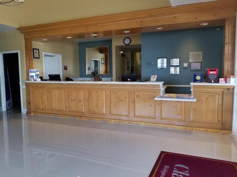 Inn Clarion Near China Naval Station Ridgecrest