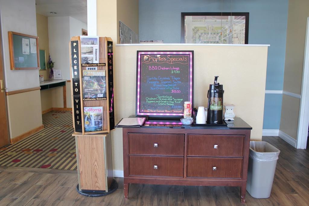 Inn Clarion Near China Naval Station Ridgecrest