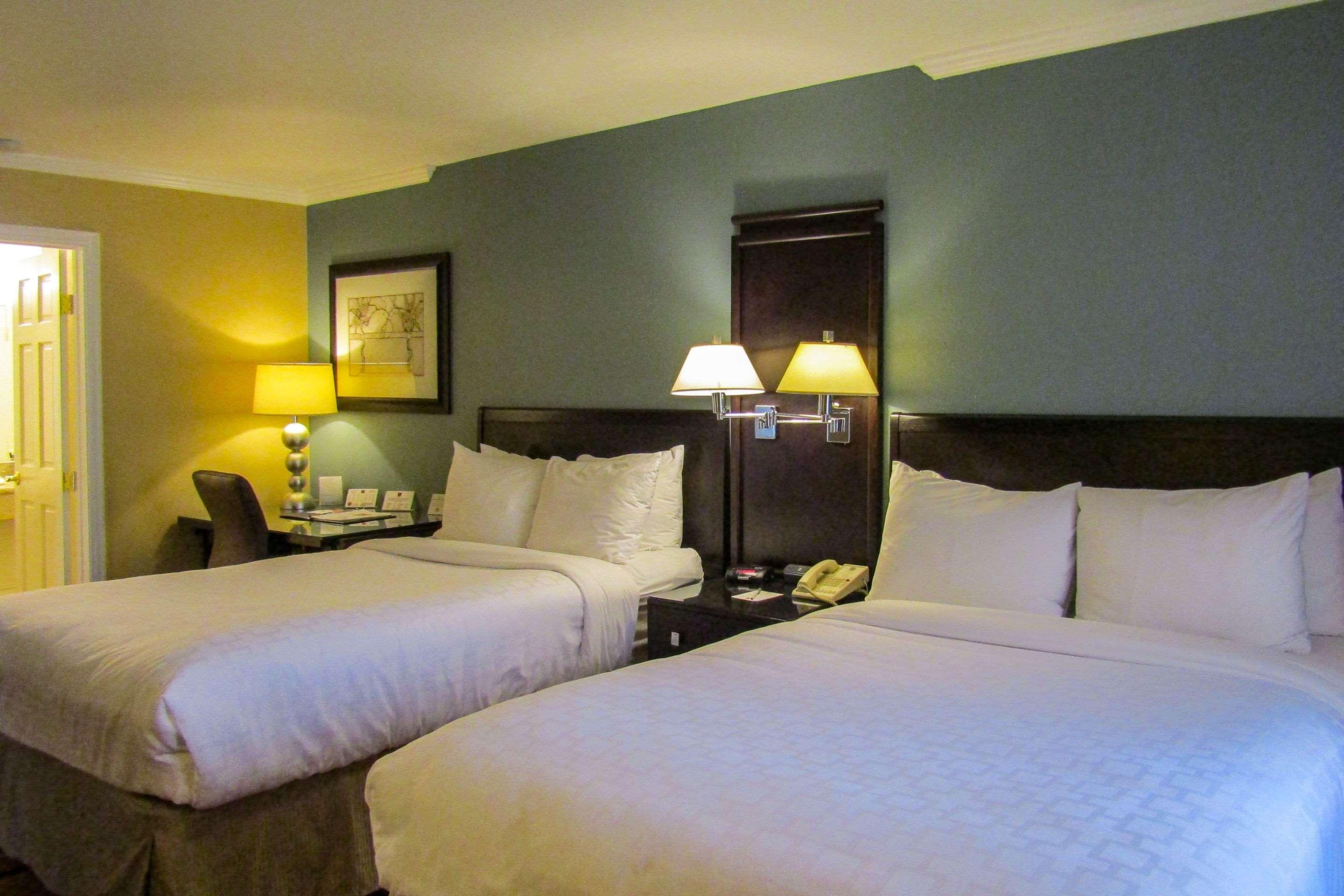Inn Clarion Near China Naval Station 2*