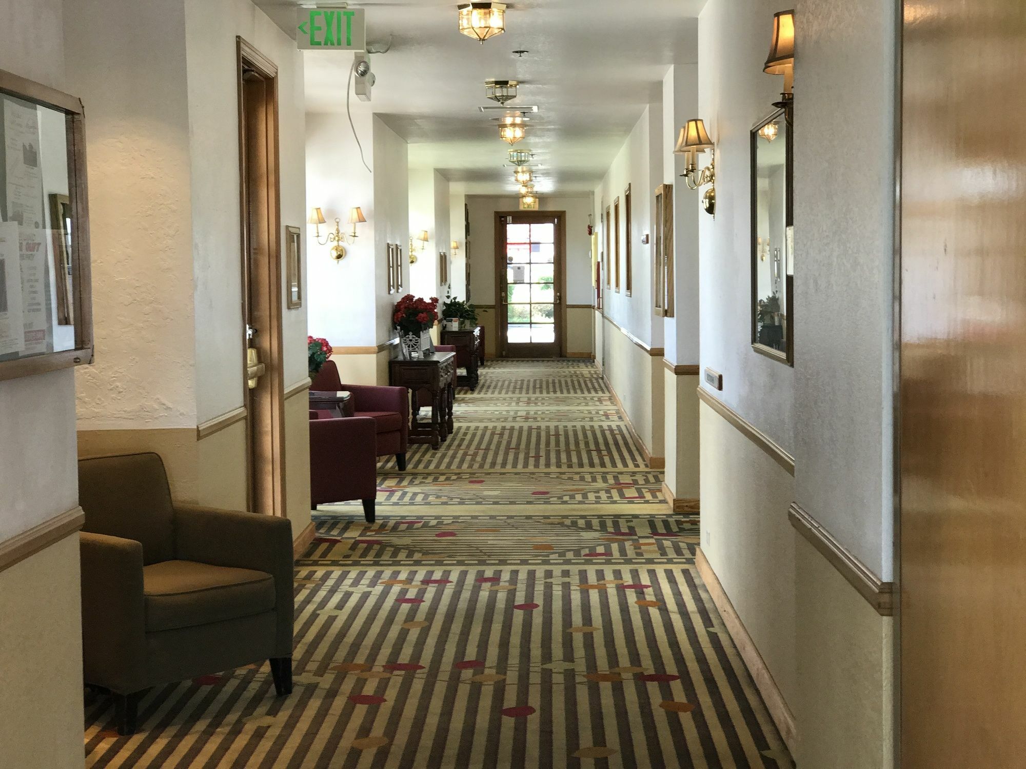 Inn Clarion Near China Naval Station Ridgecrest